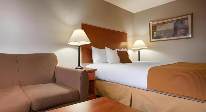 Best Western Plus Twin View Inn And Suites Реддинг Экстерьер фото